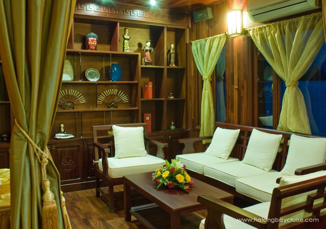 Indochina-Sails-Dining-room